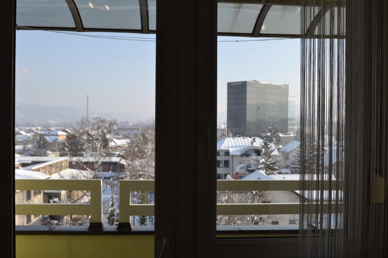Apartment Crystal Banja Luka Exterior photo